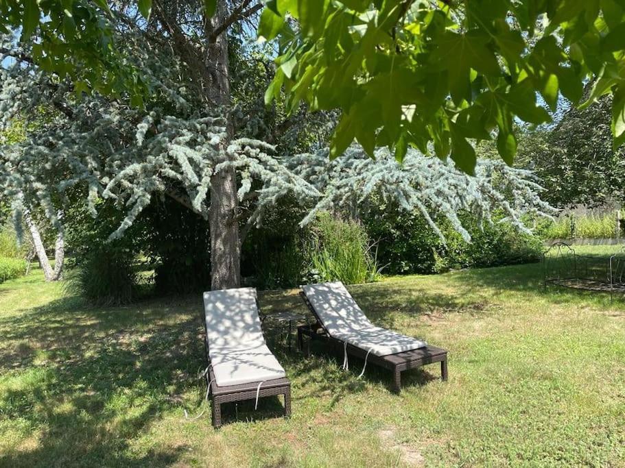 La Vernelle Maison Familiale מראה חיצוני תמונה